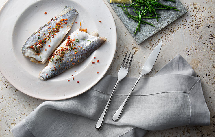 Seafood dining