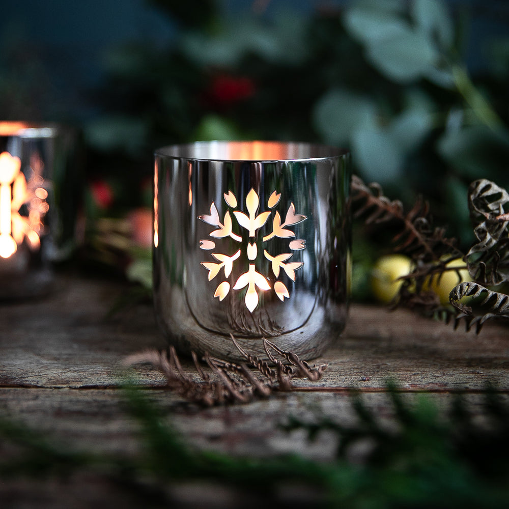 Meadow Garland Tealight Holder - Lifestyle