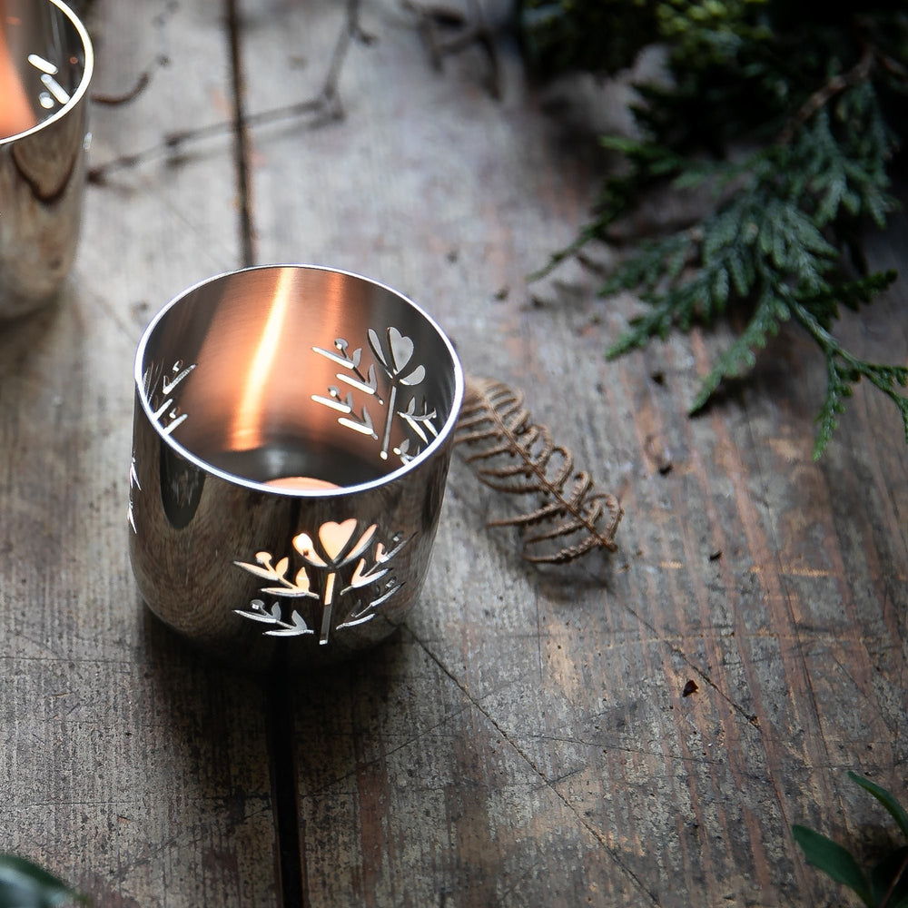 Meadow Posy Tealight Holder - Lifestyle